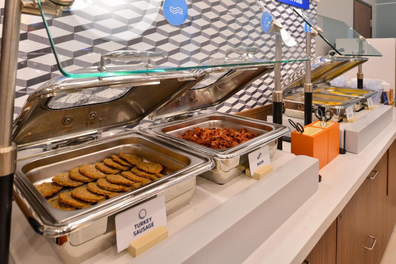 Holiday Inn Express - Blair By Ihg Luaran gambar